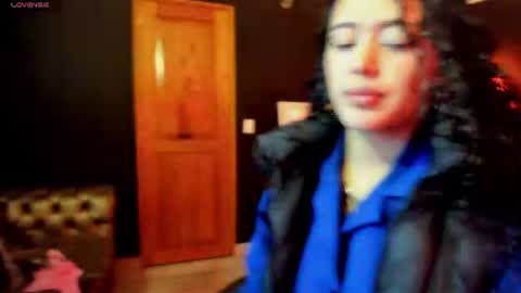 zoe  online show from 07.12.26