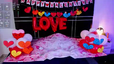 Snapshot of zoe_ll chatting on 02.13.26 SWEET ZOE online show from 02.13.26