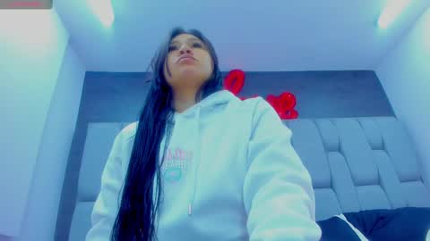 Zoe online show from 10.13.25