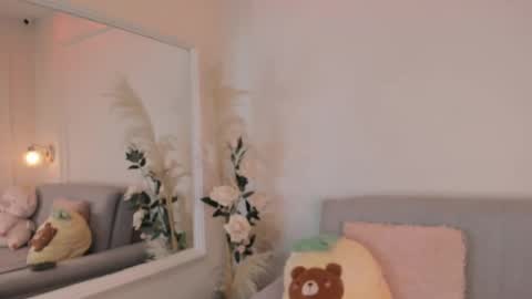 Zoe online show from 12.22.24