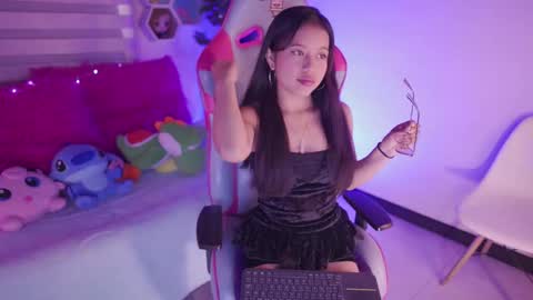 Zoe  online show from 09.24.25