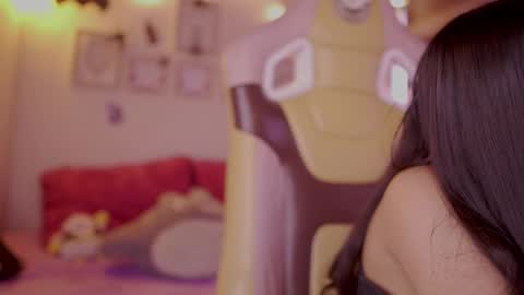 Zoe  online show from 10.22.25