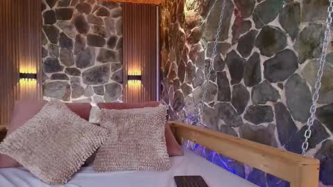 Camila Aristizabal online show from 10.15.25