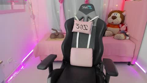 zoe_sullivan_ online show from 09.29.25