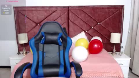 zoe_sweet050 online show from 11.17.25