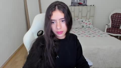 Zoe online show from 01.08.25