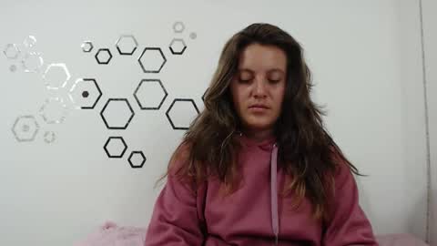 Carolina online show from 09.26.25