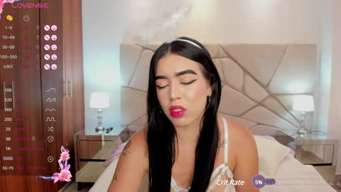  zoee jackson online show from 12.12.24