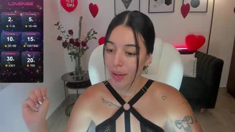  zoee jackson online show from 02.17.25