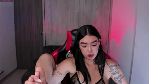  zoee jackson online show from 02.01.26