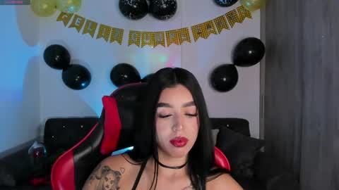  zoee jackson online show from 04.16.26