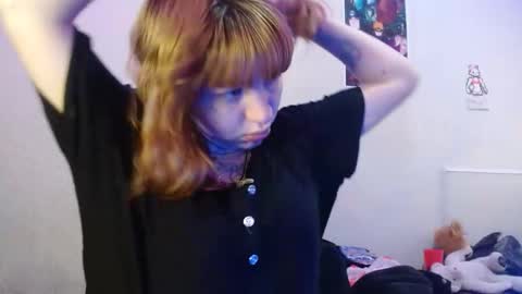 Snapshot of zoee_jhonnyy chatting on 03.12.25 zoee jhonnyy online show from 03.12.25