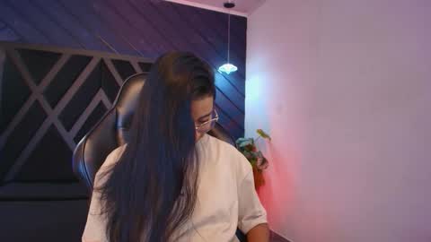 Snapshot of zoee_martins_ chatting on 02.27.26 Zoe 3 online show from 02.27.26