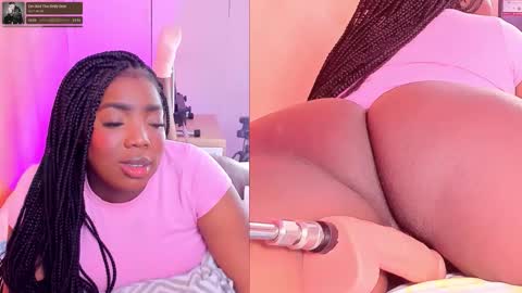 Snapshot of zoeethompson_cm chatting on 01.19.26 online show from 01.19.26