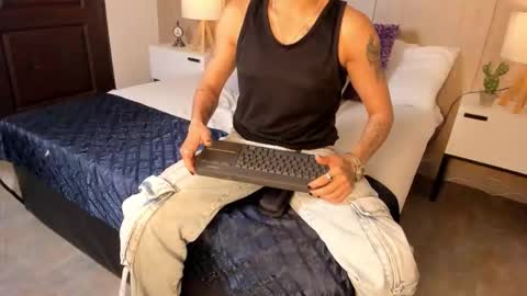 Zoe Krug online show from 02.12.26