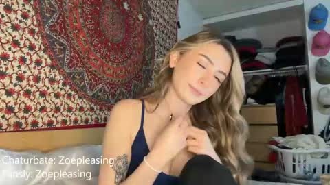 zoepleasing online show from 11.07.25