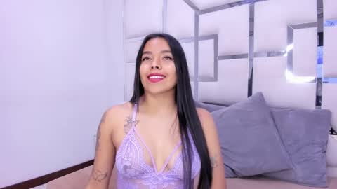 ZoeSwam online show from 01.20.25