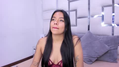 ZoeSwam online show from 01.24.25