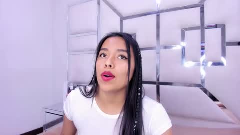 ZoeSwam online show from 01.26.25