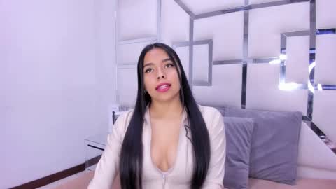 ZoeSwam online show from 02.01.25