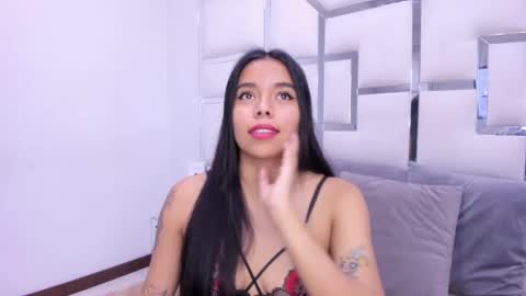 ZoeSwam online show from 02.08.25