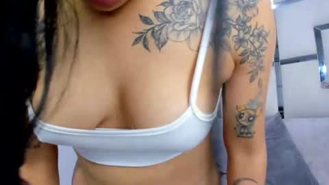 ZoeSwam online show from 10.12.25