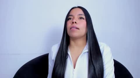 ZoeSwam online show from 10.13.25