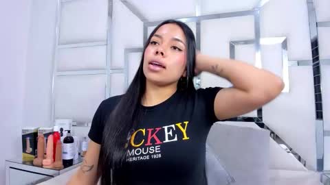 ZoeSwam online show from 11.07.25