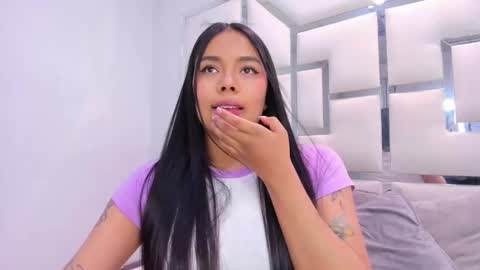 ZoeSwam online show from 12.15.25