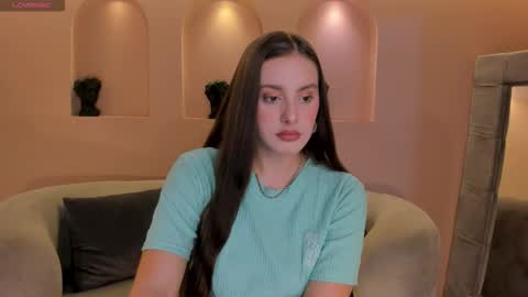 Snapshot of zoeywalker_ chatting on 10.14.25 Zoey Walker online show from 10.14.25