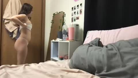 zoeyy online show from 11.14.25