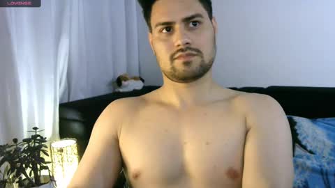 Snapshot of zohan_haidar chatting on 02.20.25 ZohanMohamed online show from 02.20.25