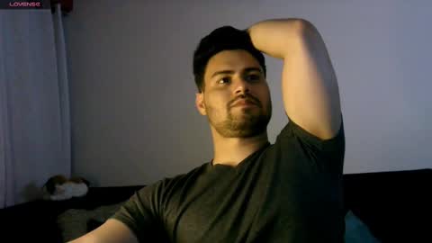 Snapshot of zohan_haidar chatting on 03.05.25 ZohanMohamed online show from 03.05.25