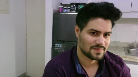 Snapshot of zohan_haidar chatting on 09.28.25 ZohanMohamed online show from 09.28.25