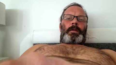 zola2025 online show from 10.12.25