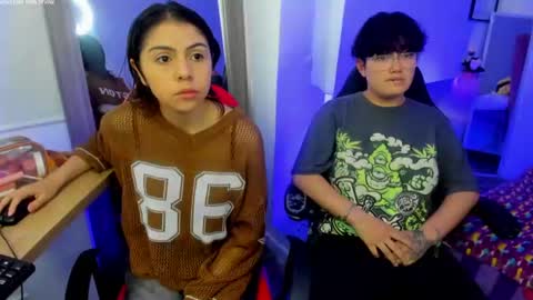 Nick And Mia online show from 06.16.26