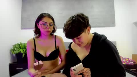 Nick And Mia online show from 07.11.26