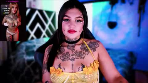 Snapshot of zooee_01 chatting on 02.06.26 Zoee online show from 02.06.26