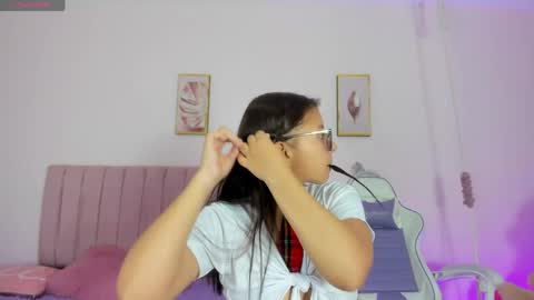 Zoe online show from 04.16.26