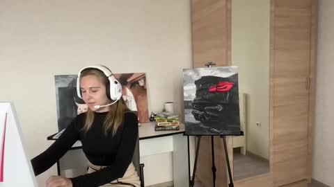 Hi Im Peggy 18 years old online show from 09.10.25