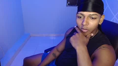 Snapshot of zoriel_derox chatting on 04.05.26 Zoriel online show from 04.05.26