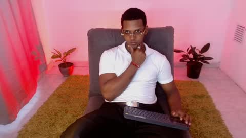 Snapshot of zoriel_derox chatting on 05.24.26 Zoriel online show from 05.24.26