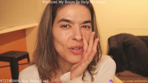 Snapshot of zorosgiirl chatting on 10.05.25  Birthday Stream - Dec 5 online show from 10.05.25