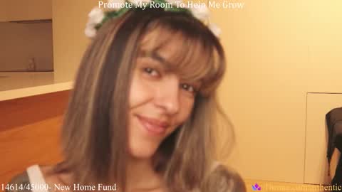 Snapshot of zorosgiirl chatting on 10.14.25  Birthday Stream - Dec 5 online show from 10.14.25