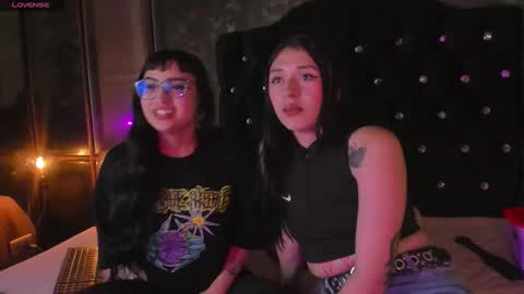 cintya kors online show from 10.18.25