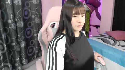 zulemapiel online show from 04.12.26