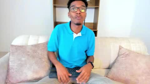Snapshot of zuluflame chatting on 10.19.25 Marcelo Torres online show from 10.19.25