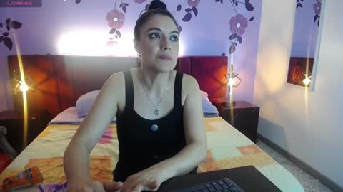 Zuzana21 online show from 12.04.24