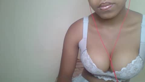 zyraelle_01 online show from 05.22.26