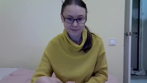 Zyuhre online show from 12.05.24
